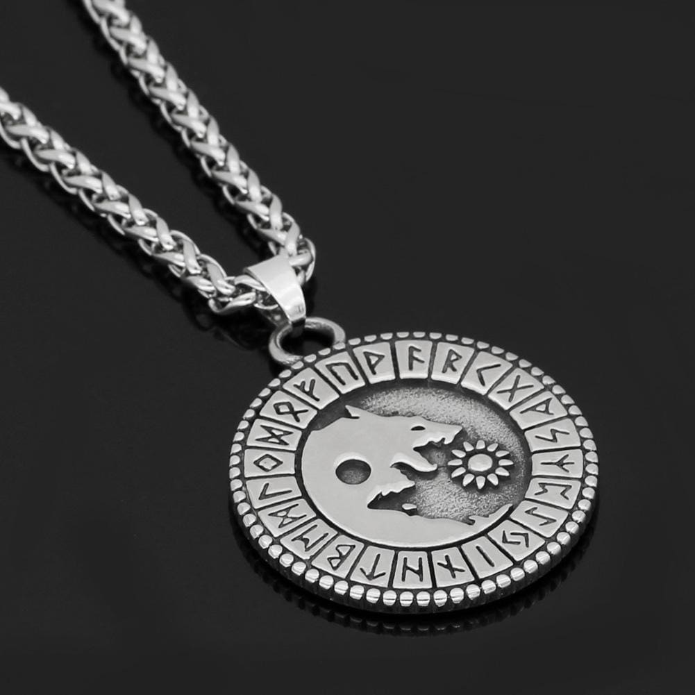 Odins-Glory Metal-chain Wolf Necklace With Viking Runes
