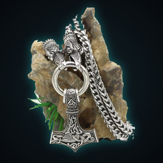 Huginn & Muninn’s Oath — Odin’s Ravens King Chain with Mjolnir