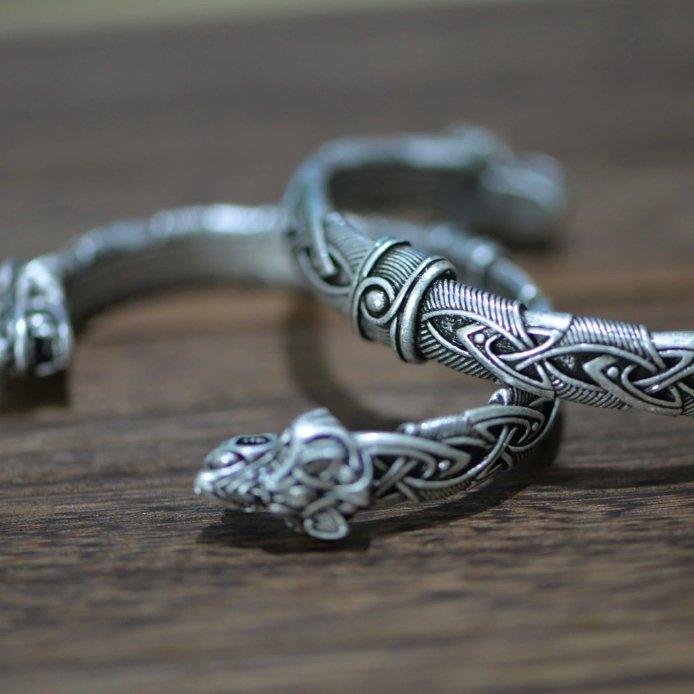 ageofvikings Geri and Freki Bracelet