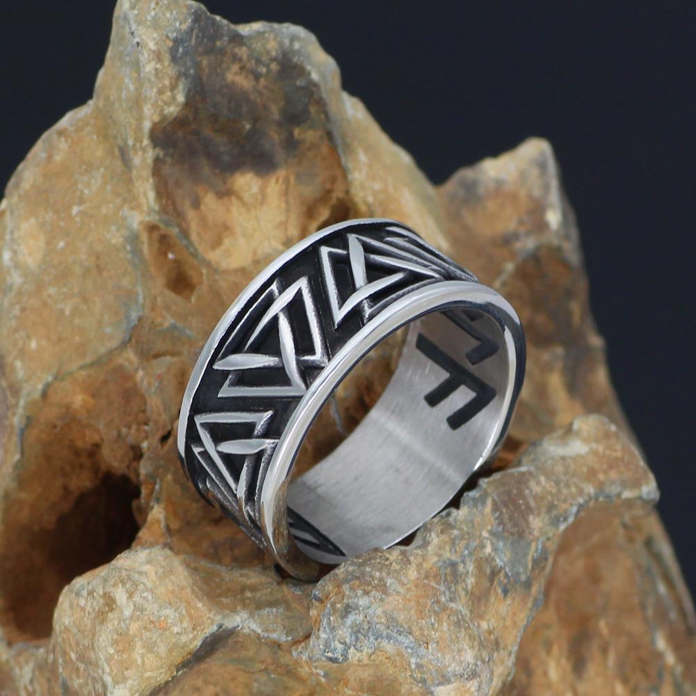 Odins-Glory Raven Rune Ring