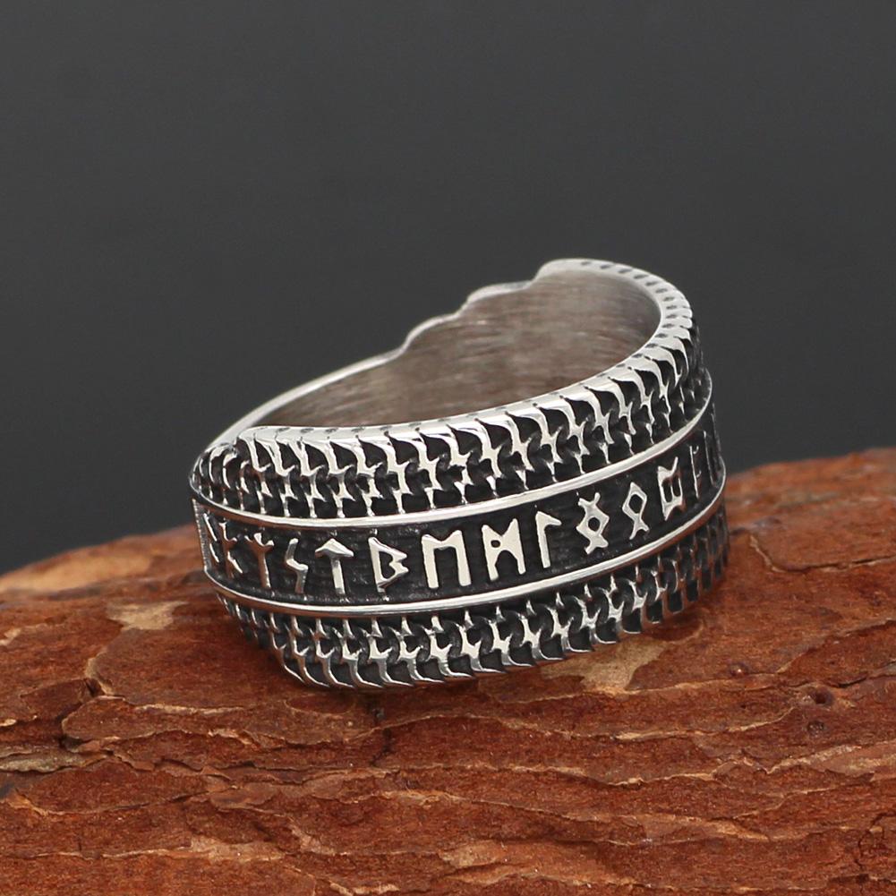Rune Ring – Vikings Roar