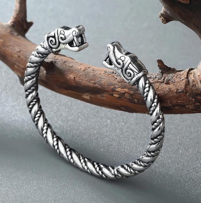 Whirl design silver bracelet | Charming Silver Bracelet - Jewellery -  FOLKWAYS