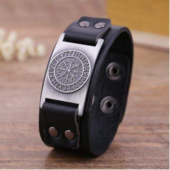 ageofvikings Black Viking Compass Bracelet